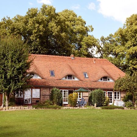 Landhaus Im Gruenen Nehringen Exterior photo