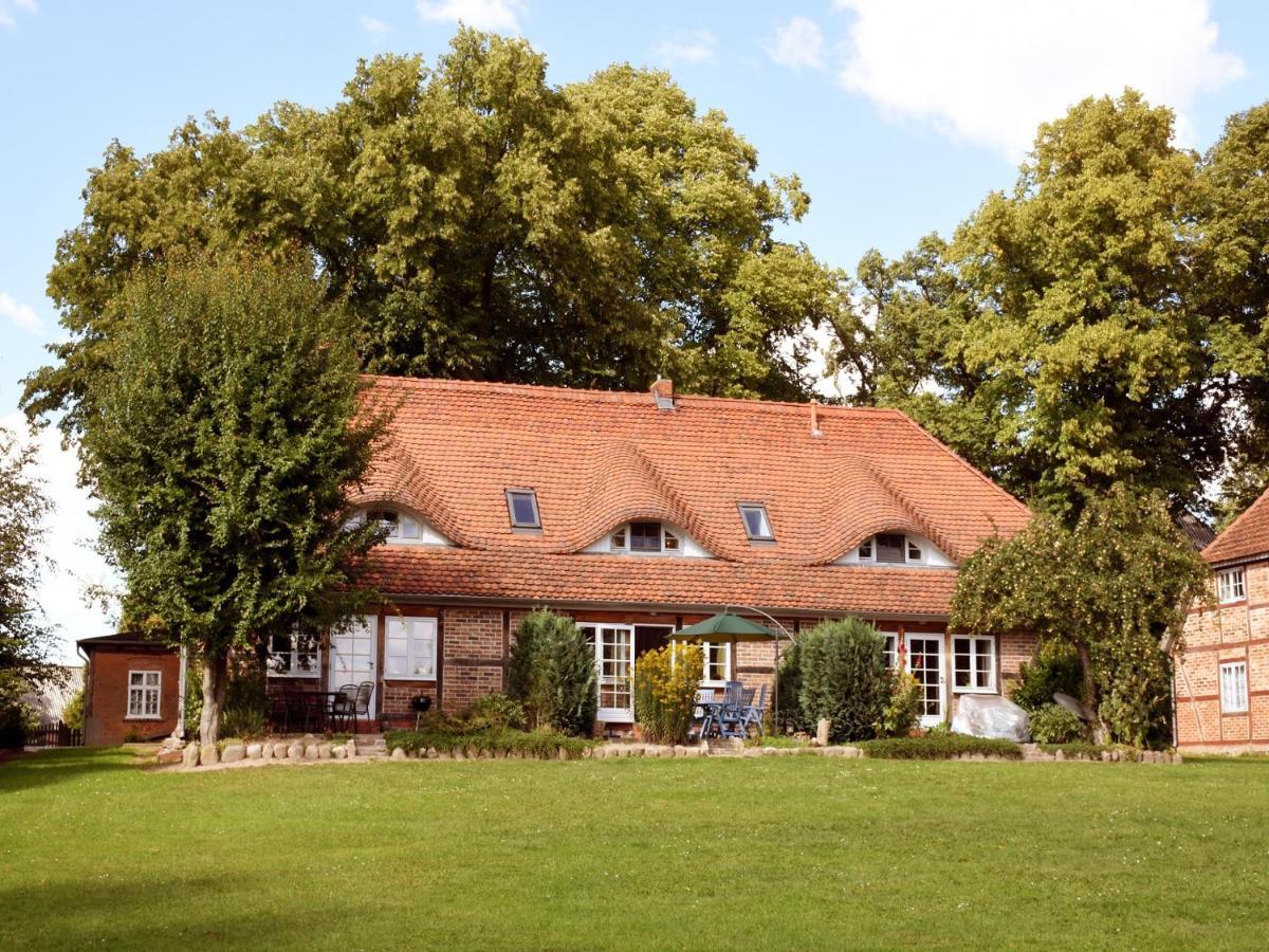 Landhaus Im Gruenen Nehringen Exterior photo